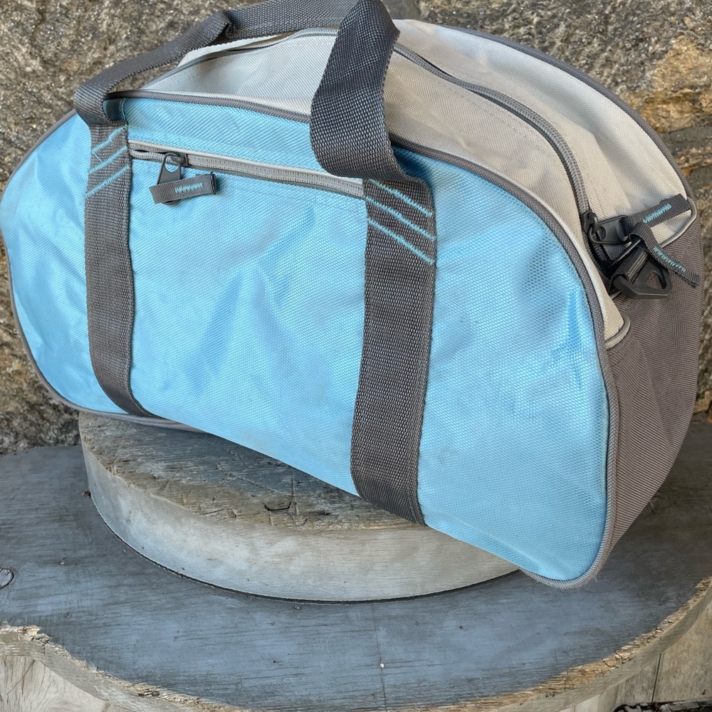 Blue and Gray Gym Bag